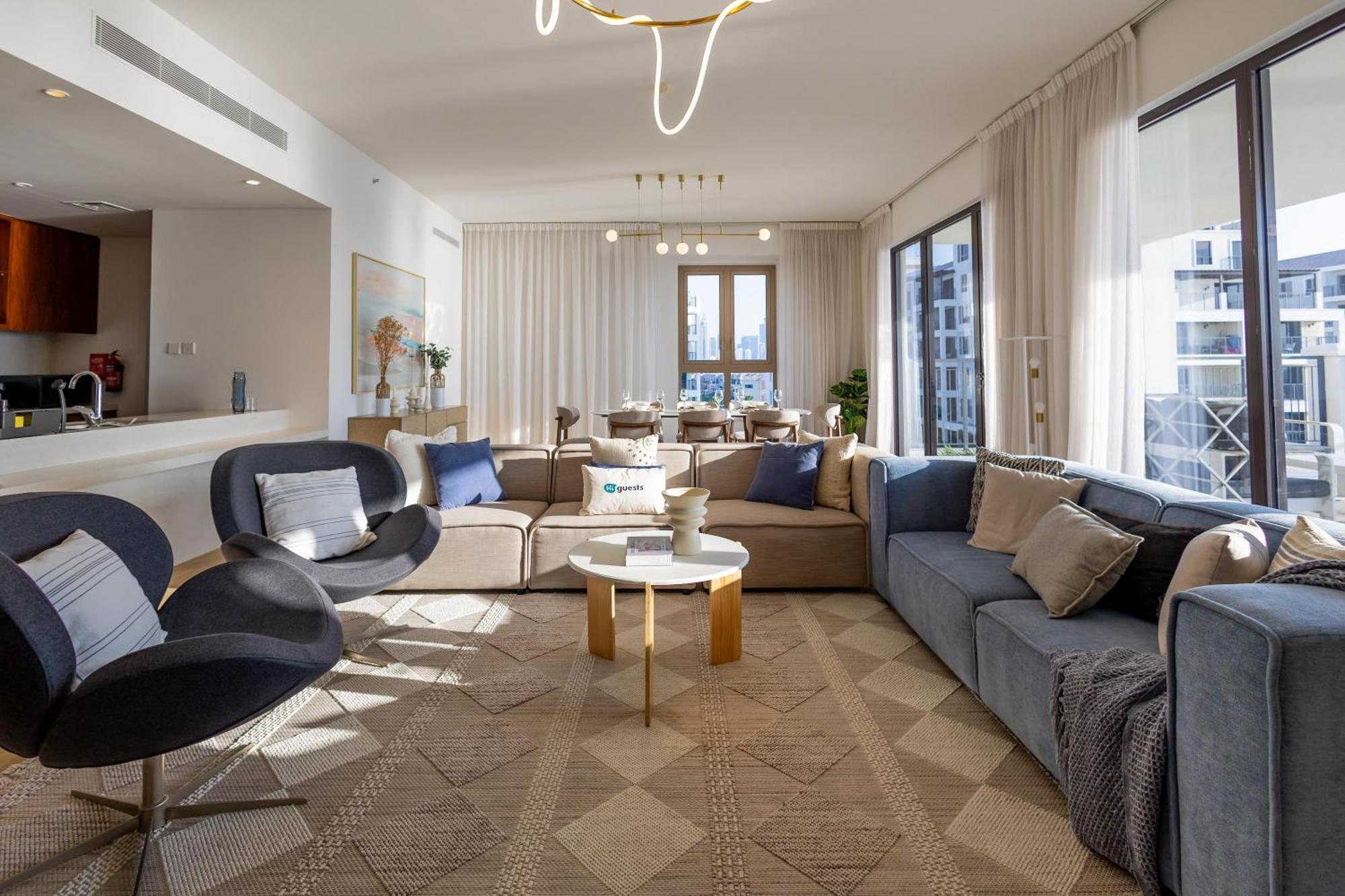 Appartement Higuests Experience Coastal Elegance At La Rive 2 In La Dubai
