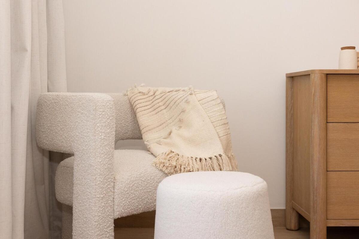 Appartement Higuests Experience Coastal Elegance At La Rive 2 In La