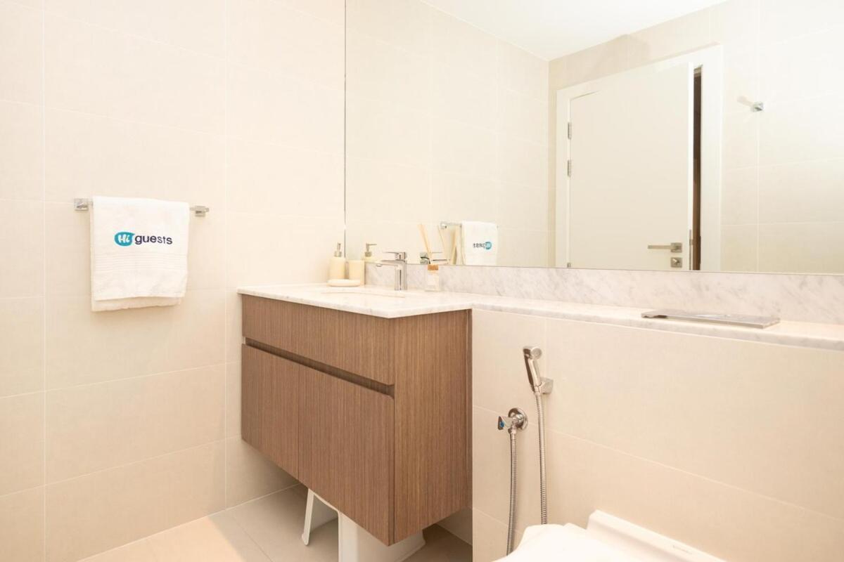 Appartement Higuests Experience Coastal Elegance At La Rive 2 In La *